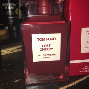 Tom Ford lost cherry perume